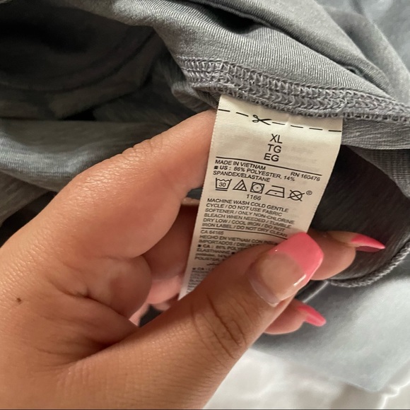 Old navy leggings - Picture 4 of 4